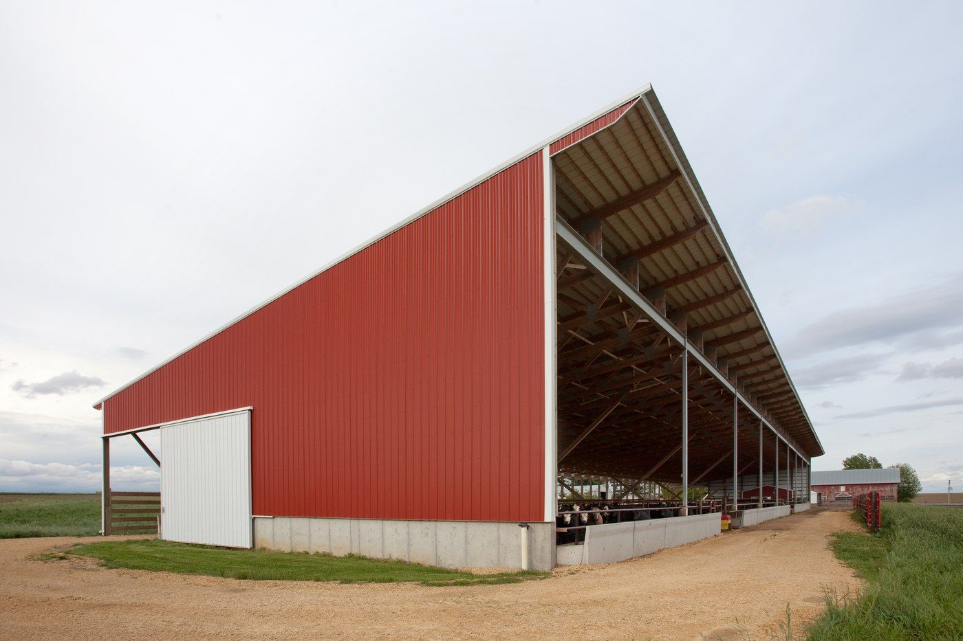 Beef Barns How to Build a Monoslope Facility Summit Livestock